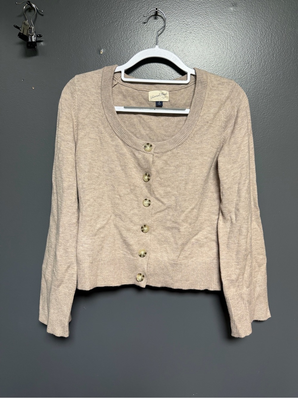 NWOT Universal Thread Beige Oatmeal Button Front Cardigan Sweater M